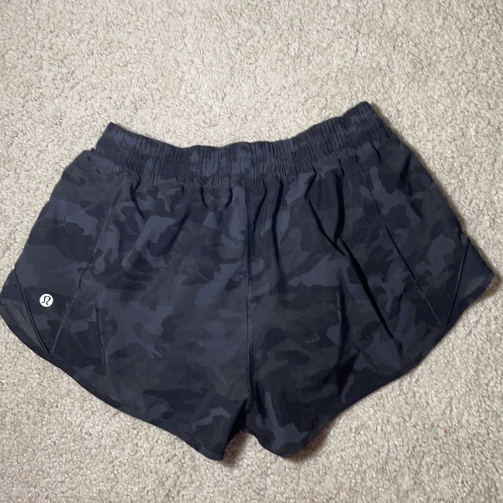 Lulu camp shorts